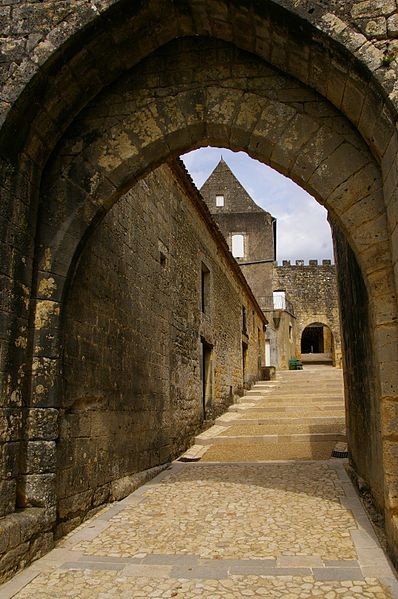 Photo de Porte de Luzier à Beaumont-du-Périgord