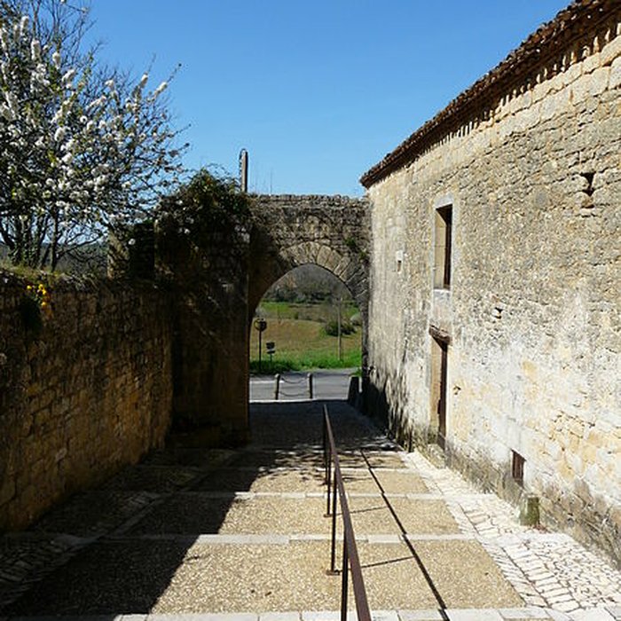 Photo de Porte de Luzier à Beaumont-du-Périgord