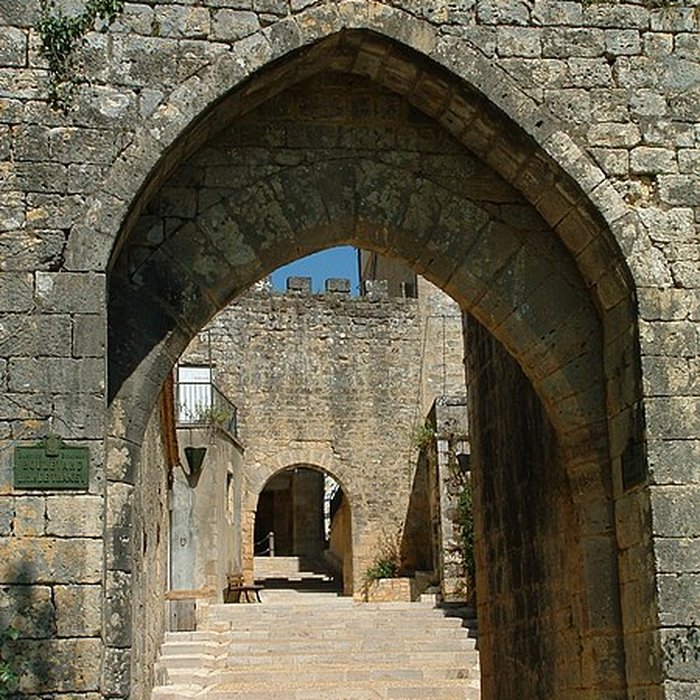 Photo de Porte de Luzier à Beaumont-du-Périgord