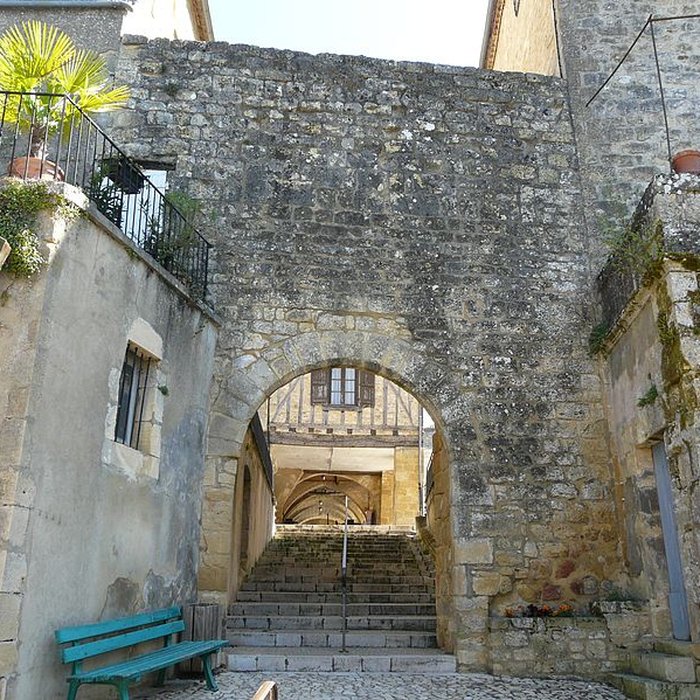 Photo de Porte de Luzier à Beaumont-du-Périgord