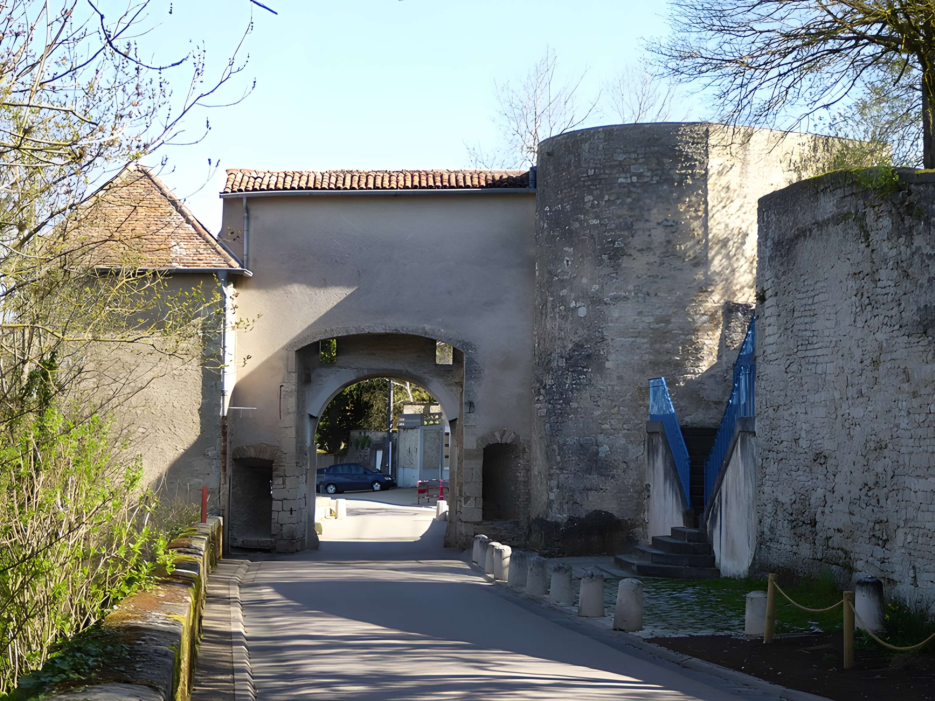 Porte de ville de Liverdun