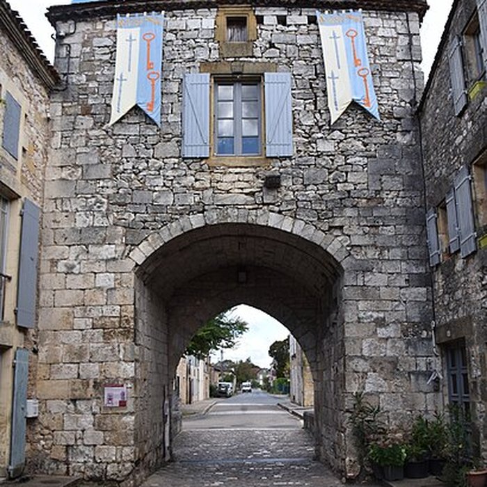 Photo de Porte de ville, Rue Saint-Jacques nord à Monpazier