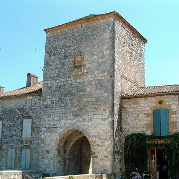 Porte de ville, Rue Saint-Jacques nord à Monpazier