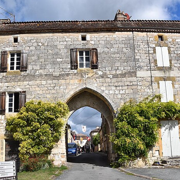 Photo de Porte de ville, Rue Saint-Jacques sud à Monpazier
