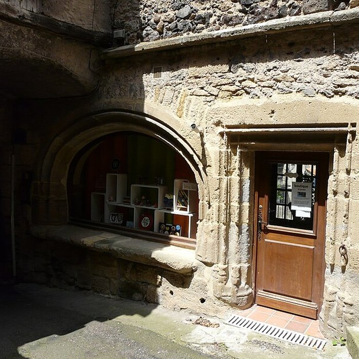 Photo de Porte des Boucheries de Saint-Saturnin