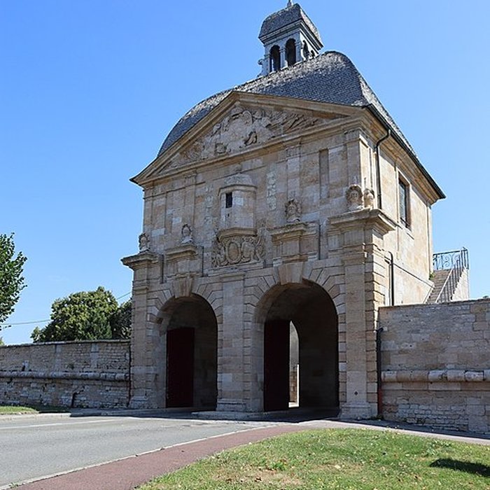 Photo de Porte des Moulins de Langres