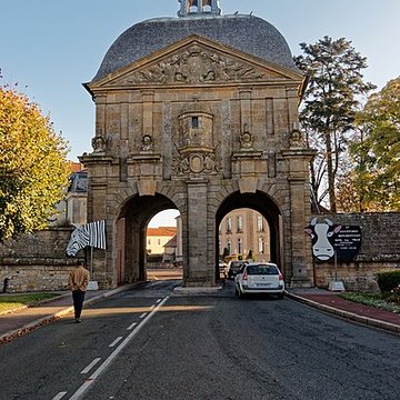 Porte des Moulins de Langres