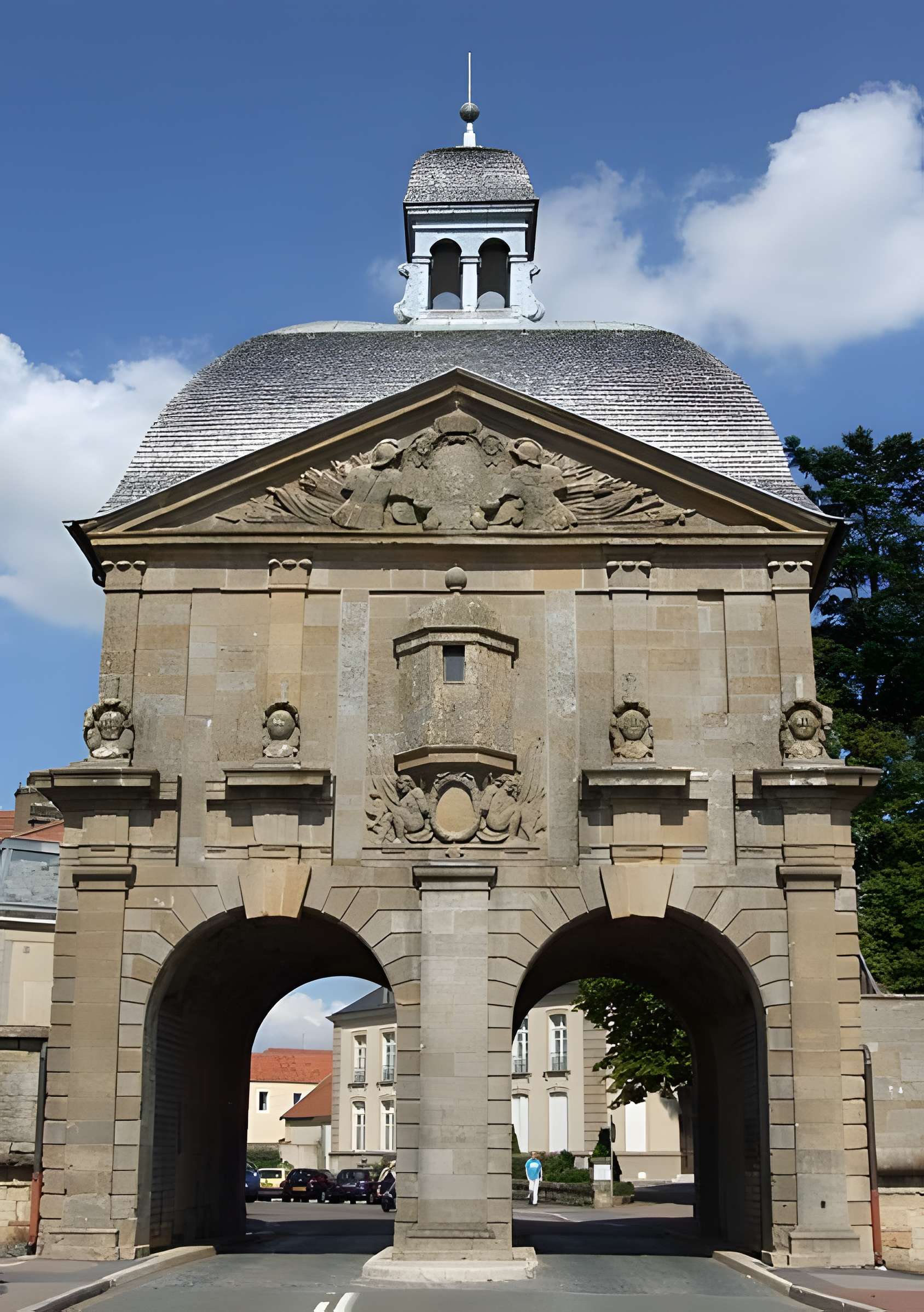 Porte des Moulins de Langres 