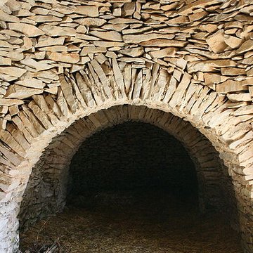 Ensemble dénommé le Jas des Terres de Roux