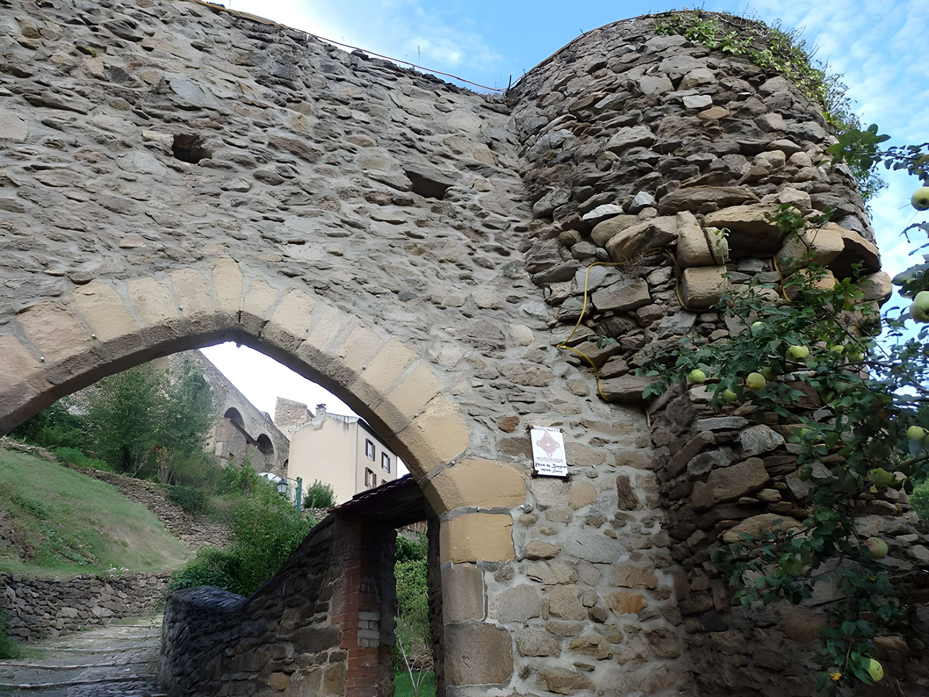 Porte du Brugelet d'Auzon 