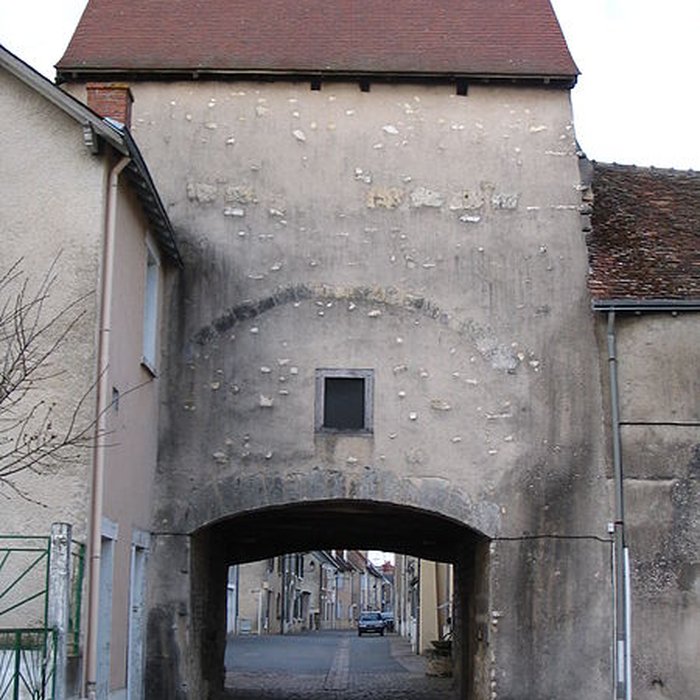 Photo de Porte du pont Perrin à Déols