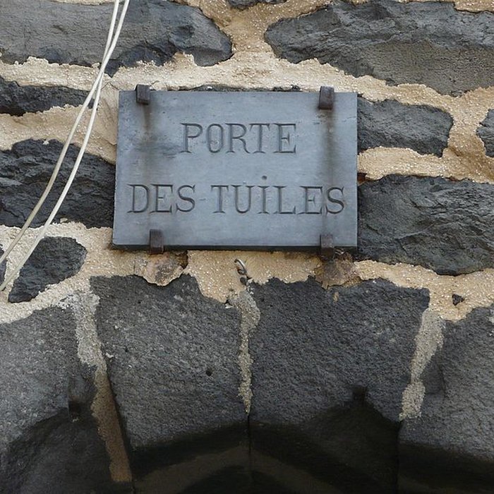 Photo de Porte du Thuile de Saint-Flour