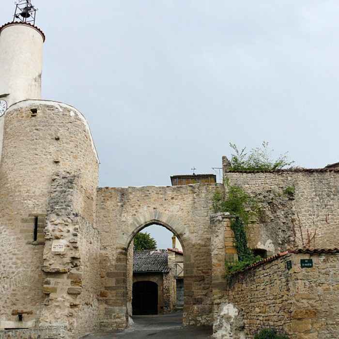Photo de Porte fortifiée de Chas