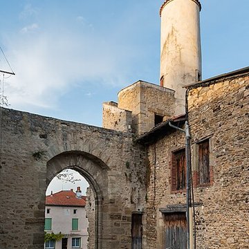 Porte fortifiée de Chas