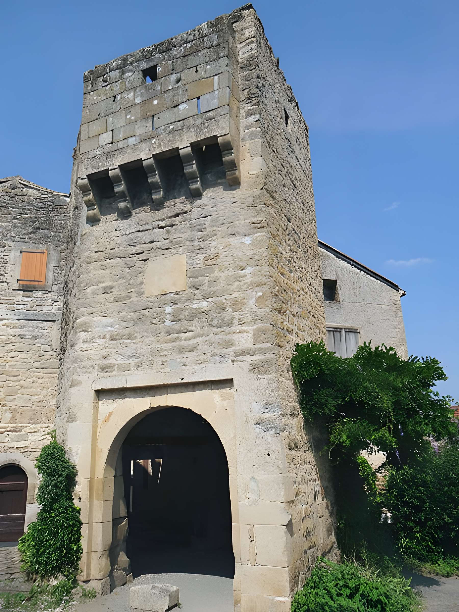 Porte fortifiée de Varen 