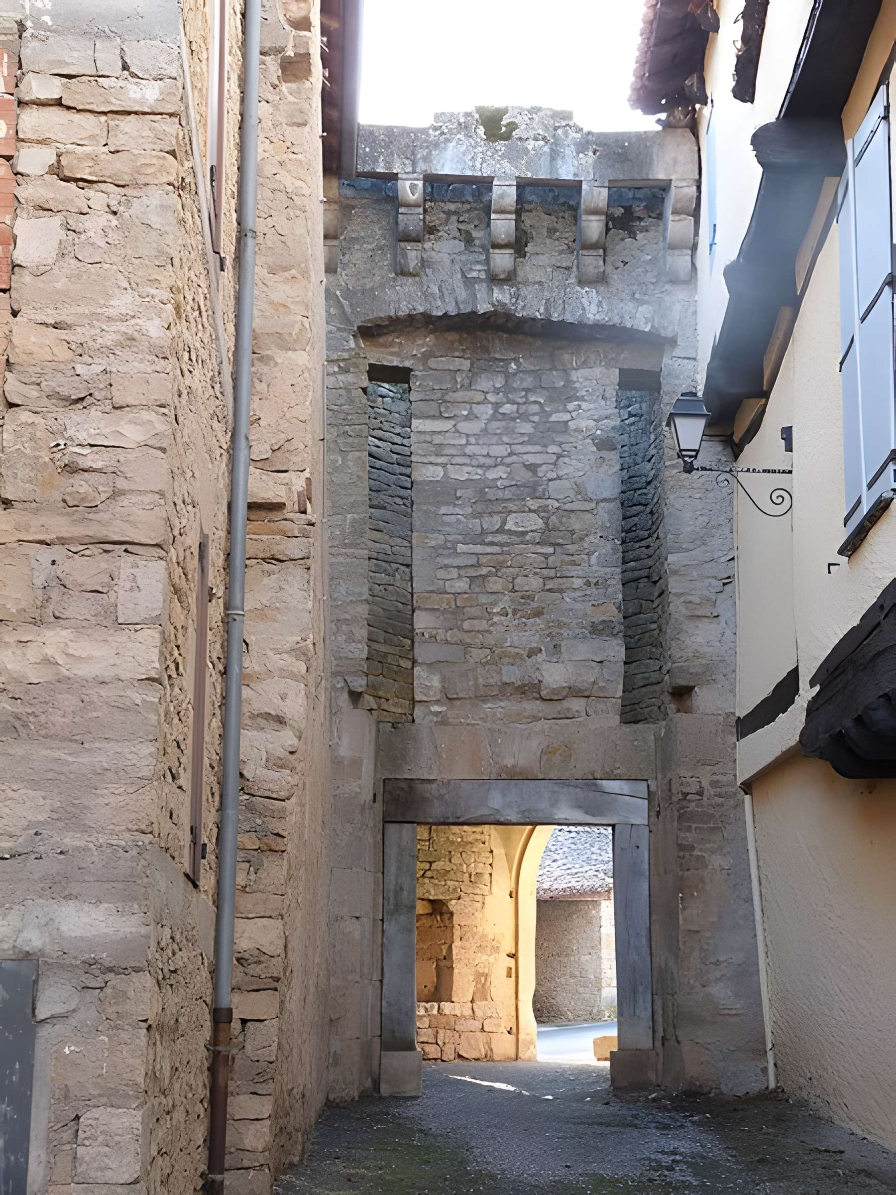 Porte fortifiée de Varen