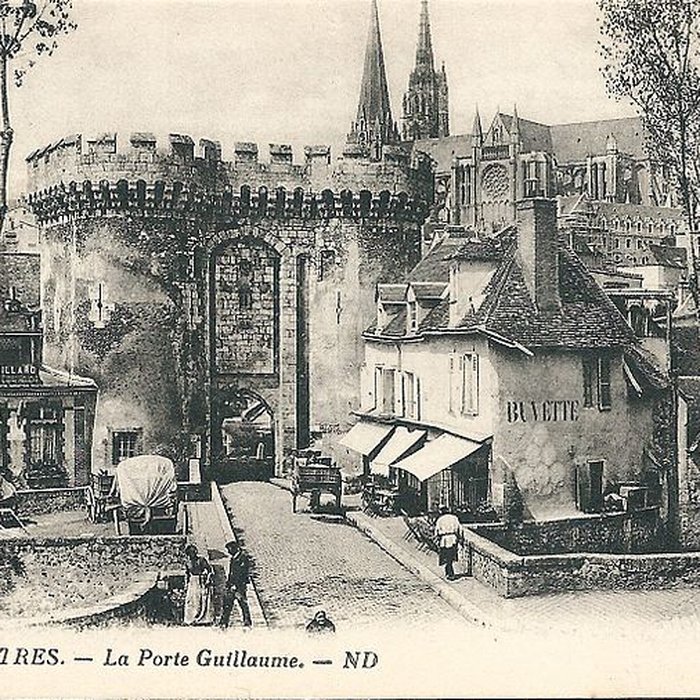 Photo de Porte Guillaume de Chartres