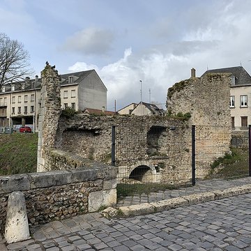 Porte Guillaume de Chartres