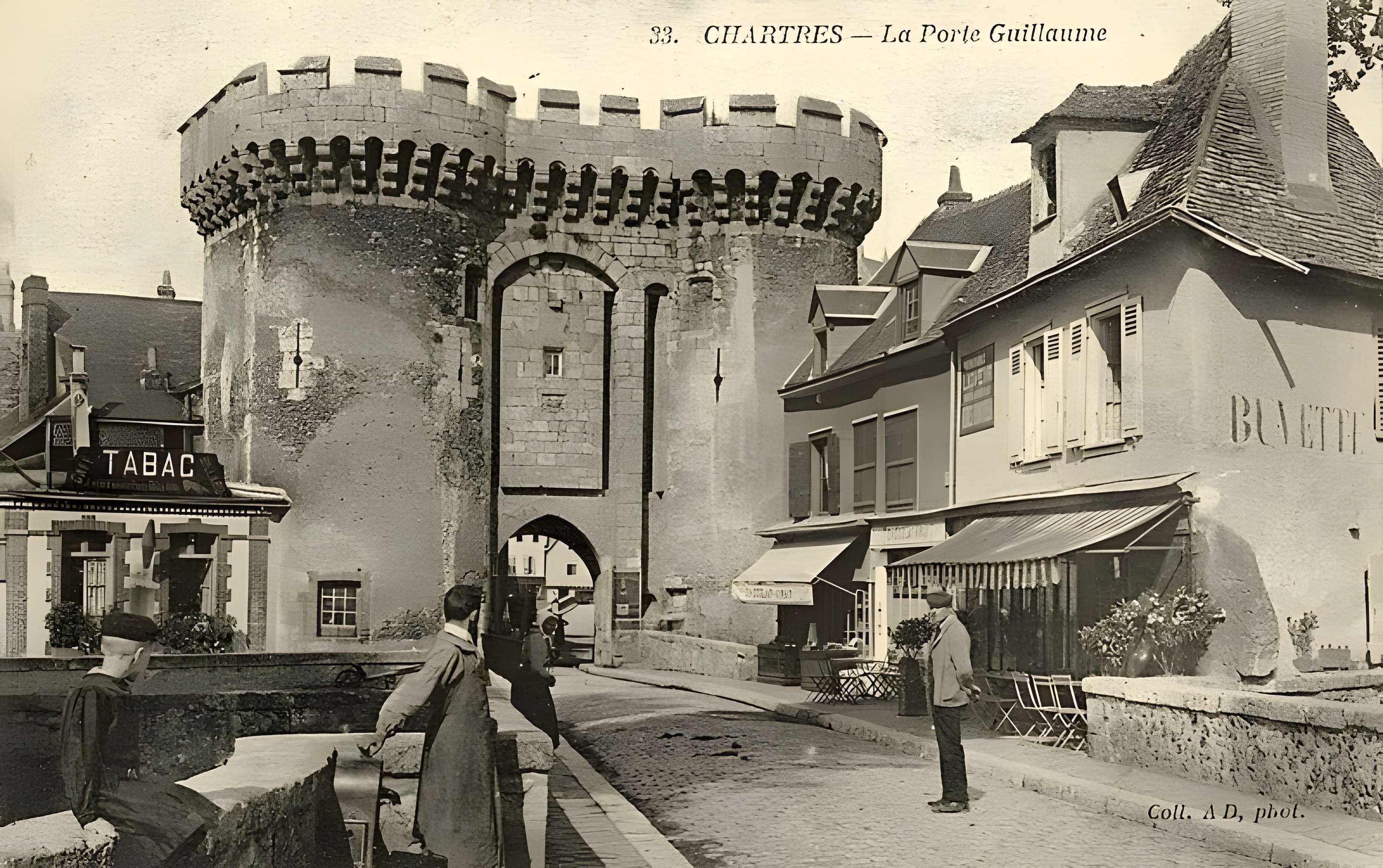 Porte Guillaume de Chartres