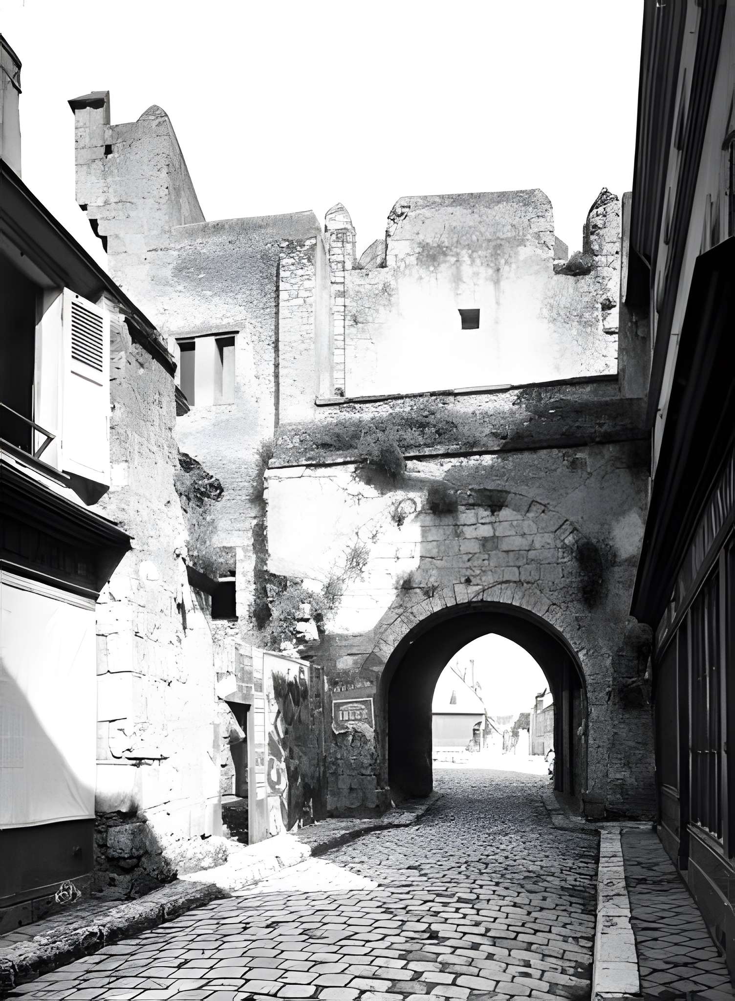 Porte Guillaume de Chartres