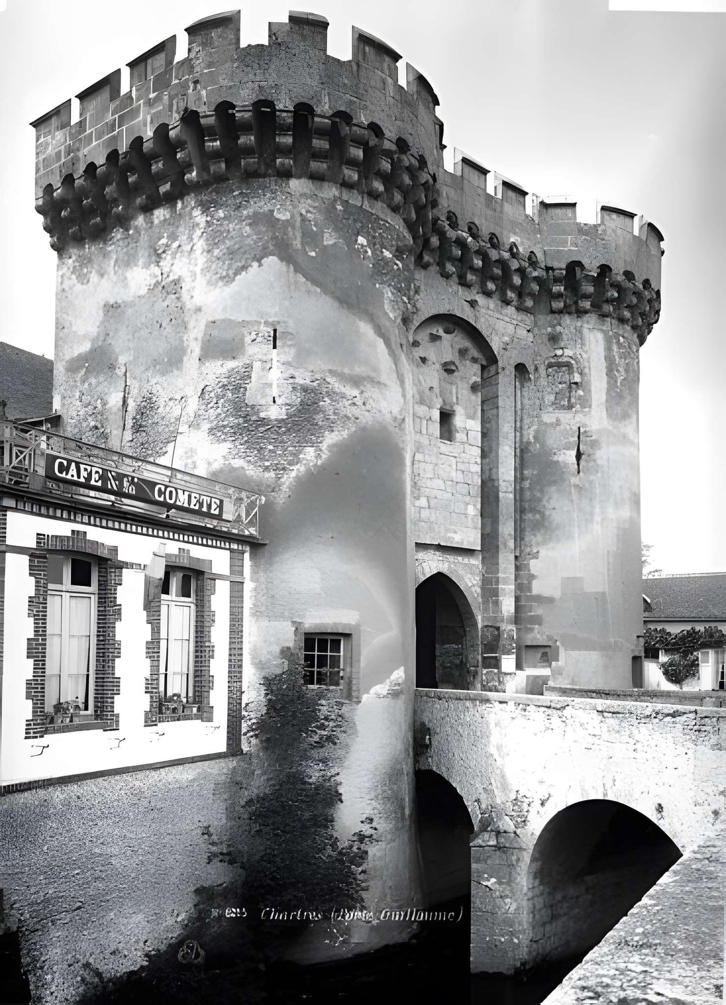 Porte Guillaume de Chartres