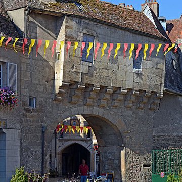 Porte Guillier de Semur-en-Auxois