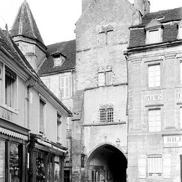 Porte Guillier de Semur-en-Auxois