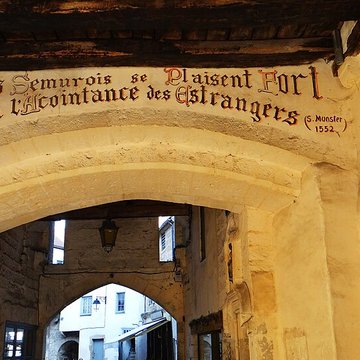 Porte Guillier de Semur-en-Auxois