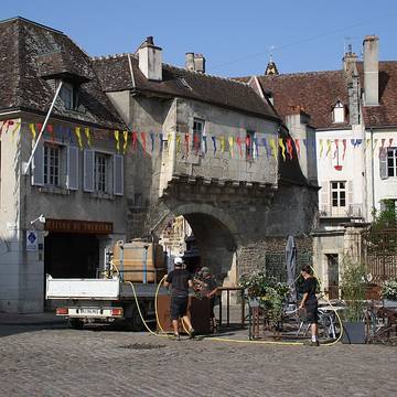 Porte Guillier de Semur-en-Auxois