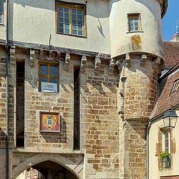 Porte Guillier de Semur-en-Auxois