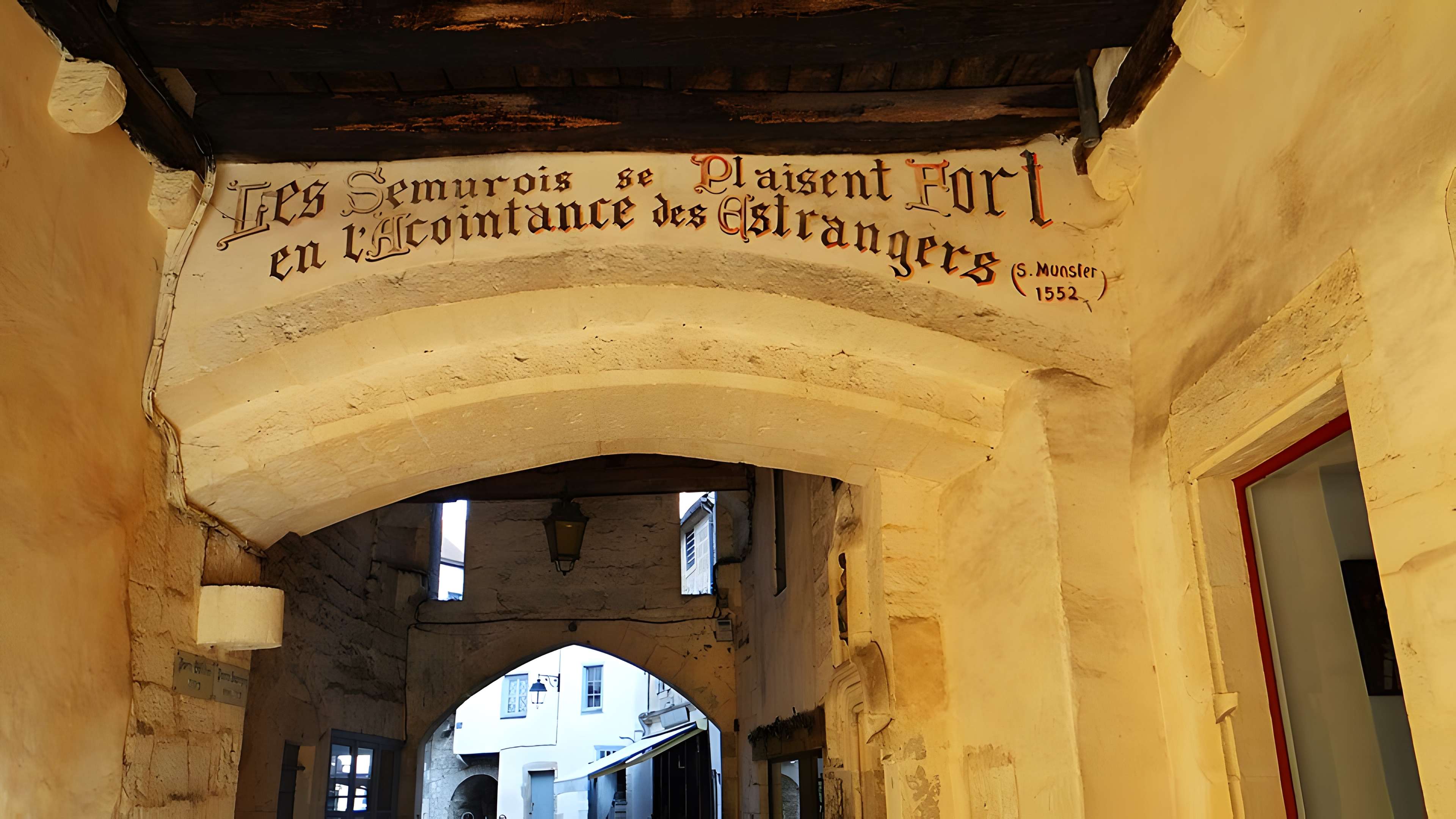 Porte Guillier de Semur-en-Auxois