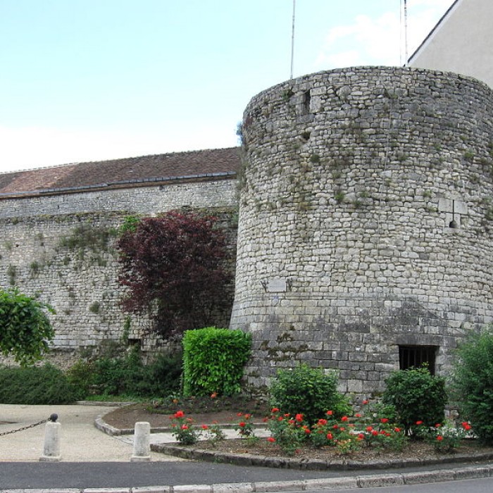 Photo de Porte Madeleine de Château-Landon