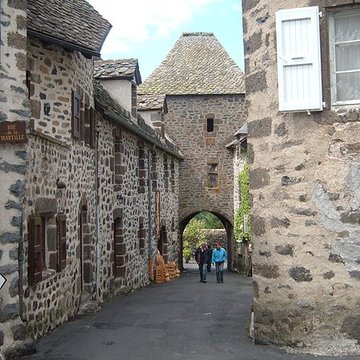 Porte Martille de Salers