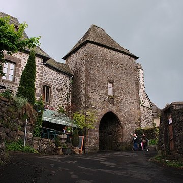Porte Martille de Salers