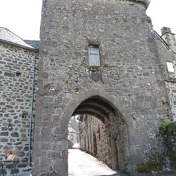 Porte Martille de Salers