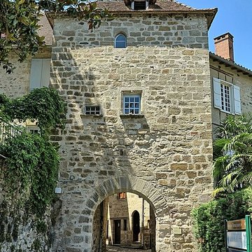 Porte Sainte-Catherine de Beaulieu-sur-Dordogne