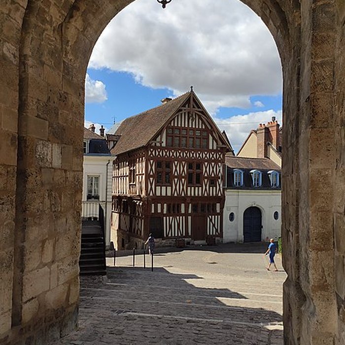 Photo de Porte Saint-Jean de Joigny