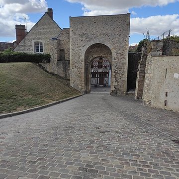 Porte Saint-Jean de Joigny
