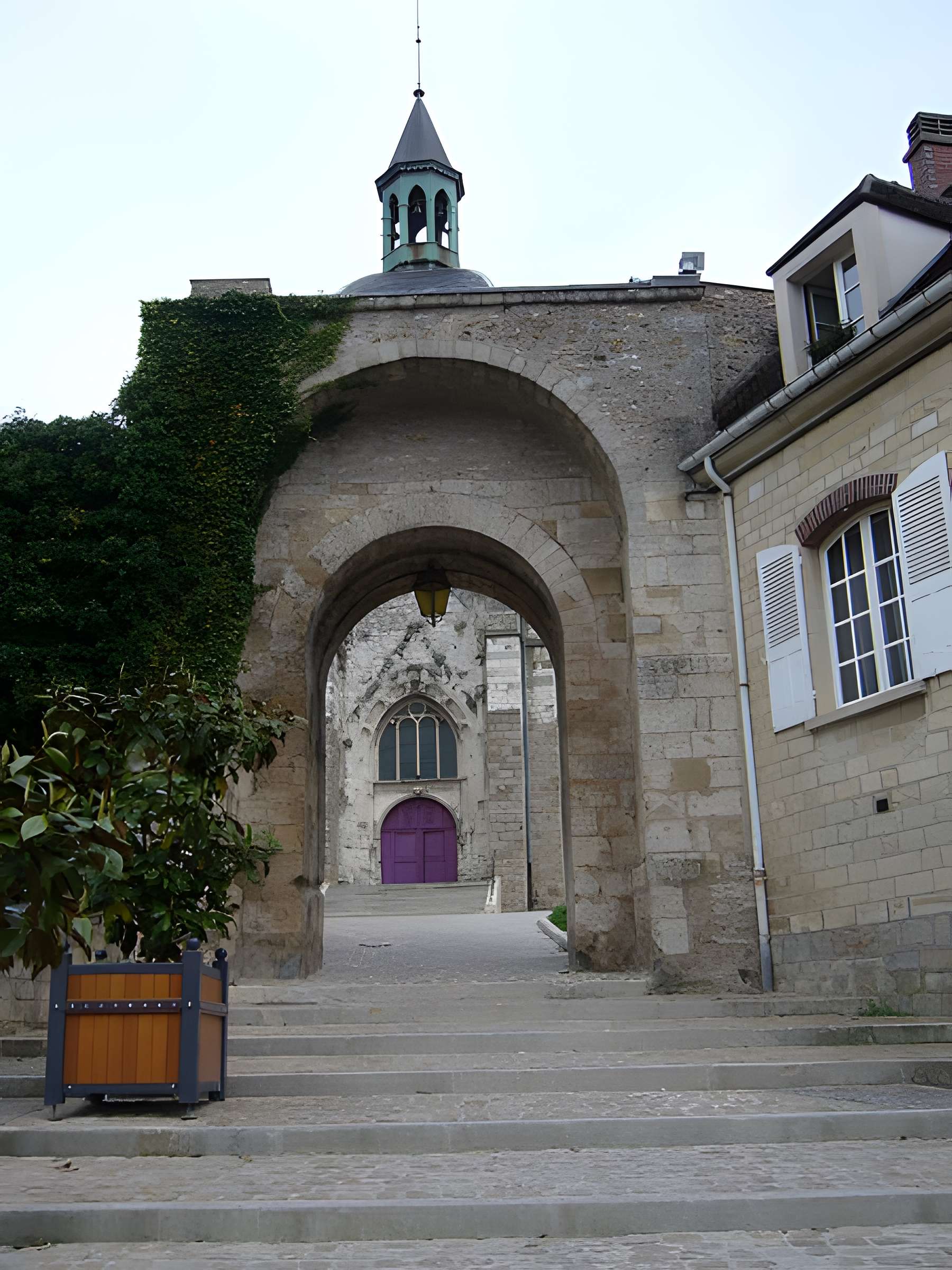 Porte Saint-Jean de Joigny