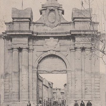 Porte Saint-Jean de Tarascon