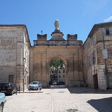 Porte Saint-Jean de Tarascon