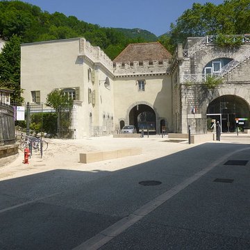 Porte Saint-Laurent de Grenoble