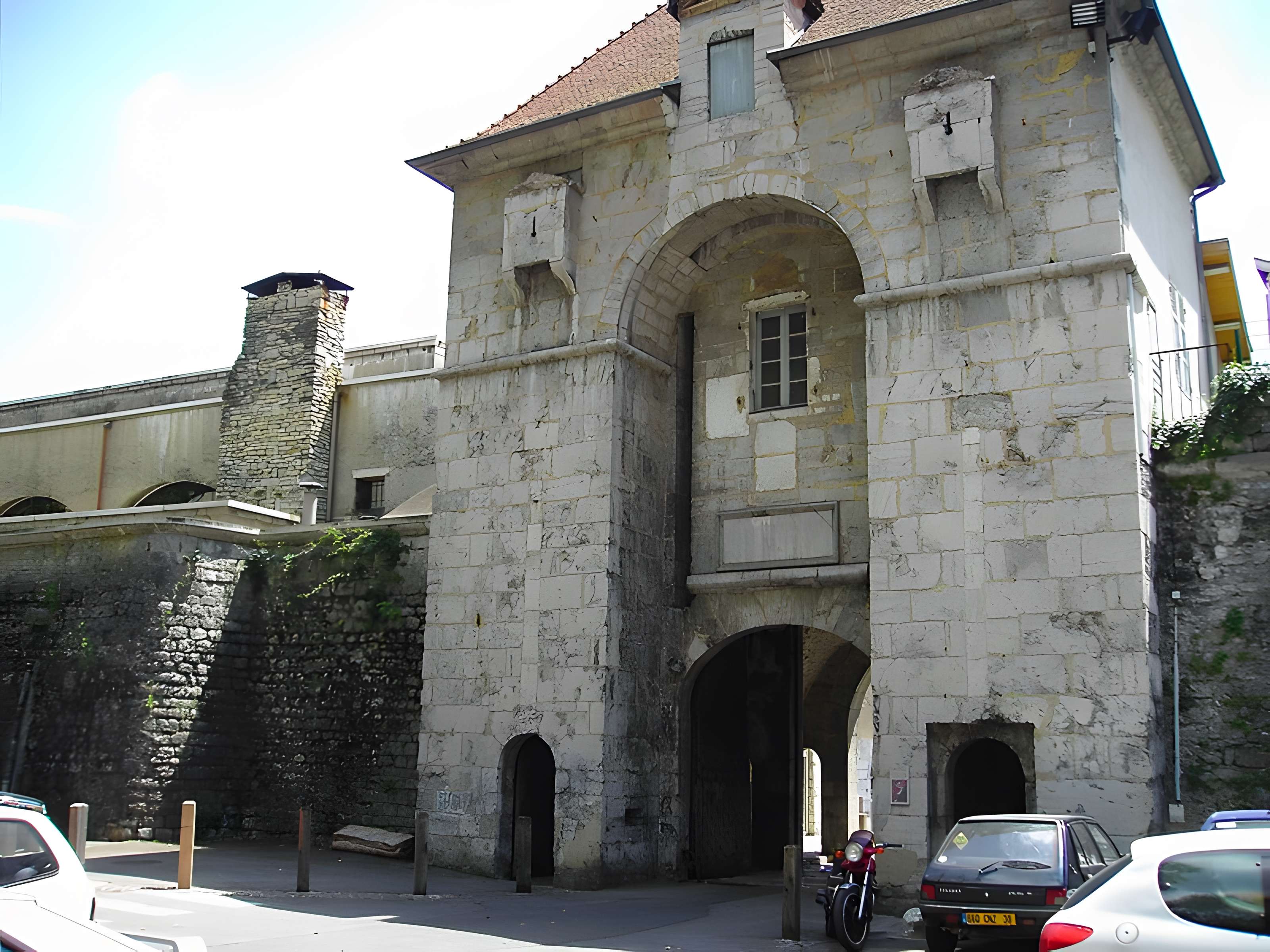 Porte Saint-Laurent de Grenoble