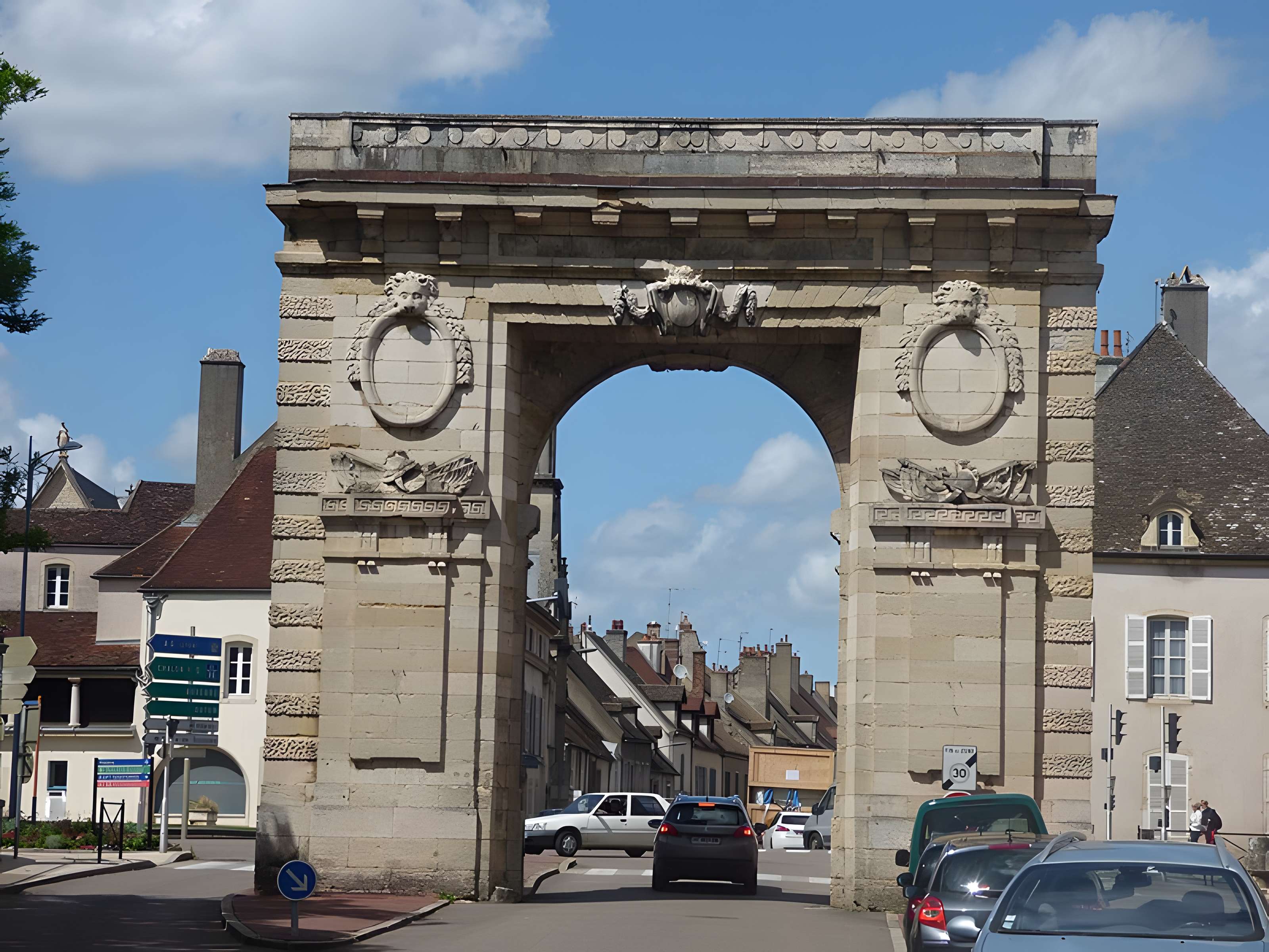 Porte Saint-Nicolas de Beaune