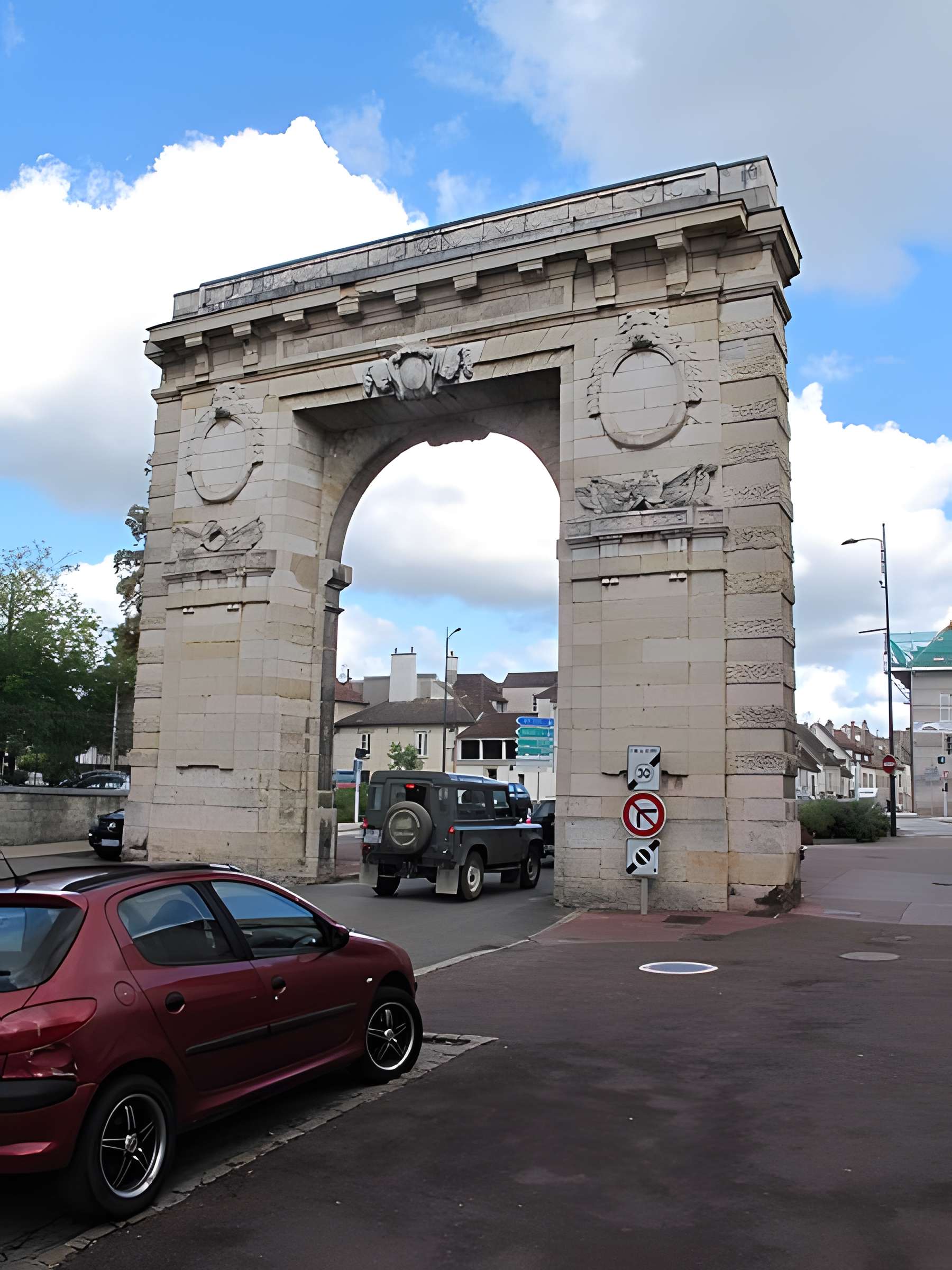 Porte Saint-Nicolas de Beaune