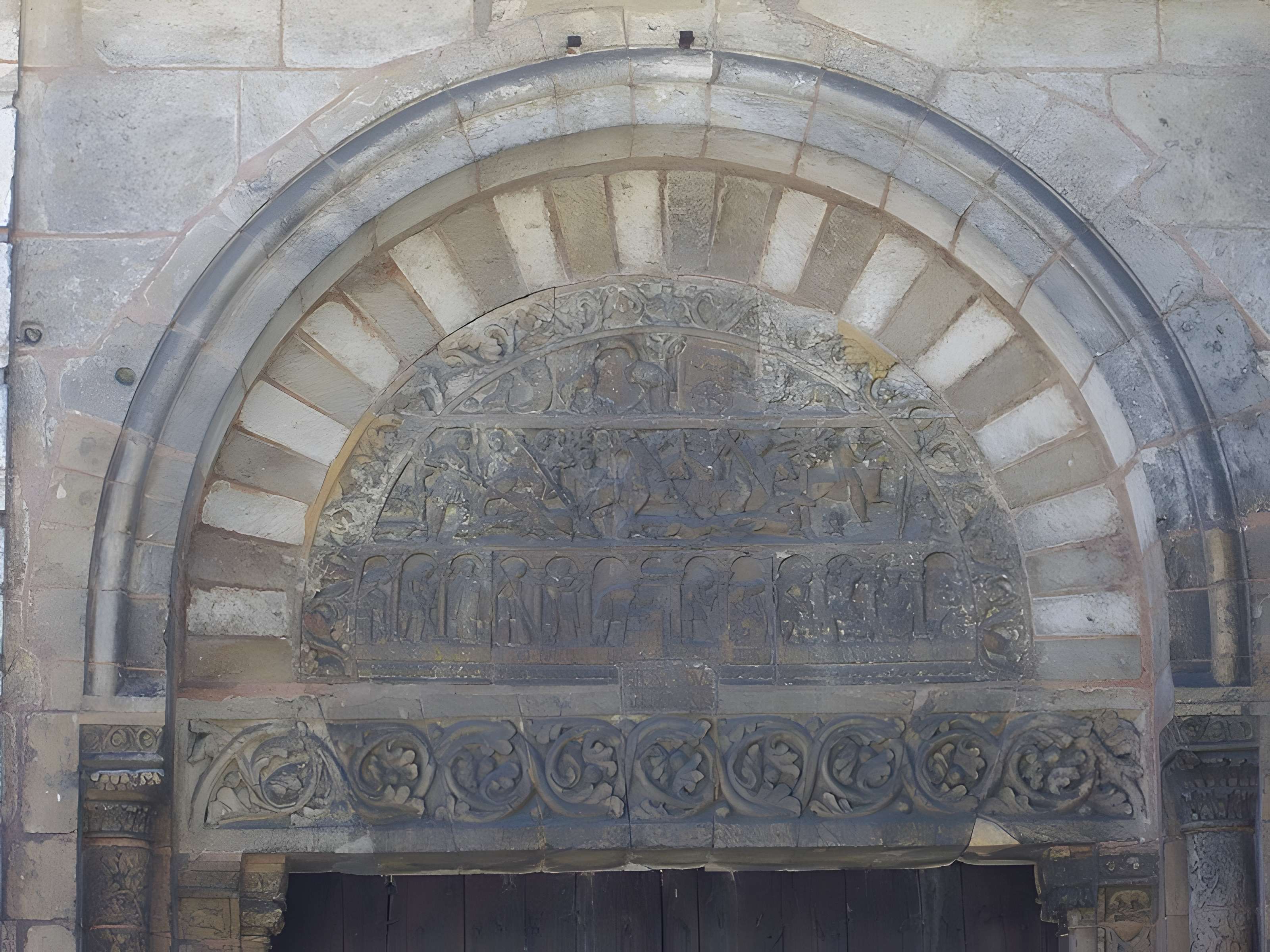 Porte Saint-Ours de la collégiale Saint-Ursin à Bourges