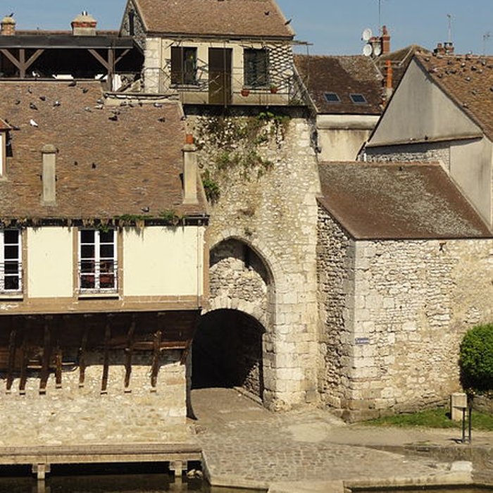 Photo de Poterne de Moret-sur-Loing