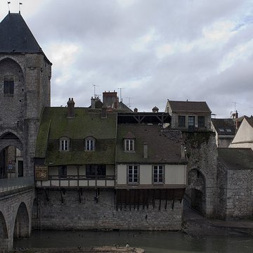 Poterne de Moret-sur-Loing