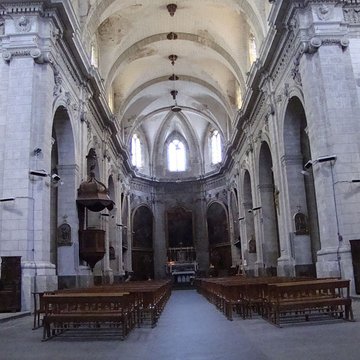 Abbatiale Saint-Sauveur dAniane
