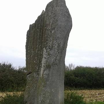Premier menhir de Kerscaven à Penmarch